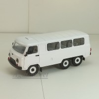 12059-2-УСР УАЗ-452К автобус длиннобазный 3-х осный (пластик крашенный) белый